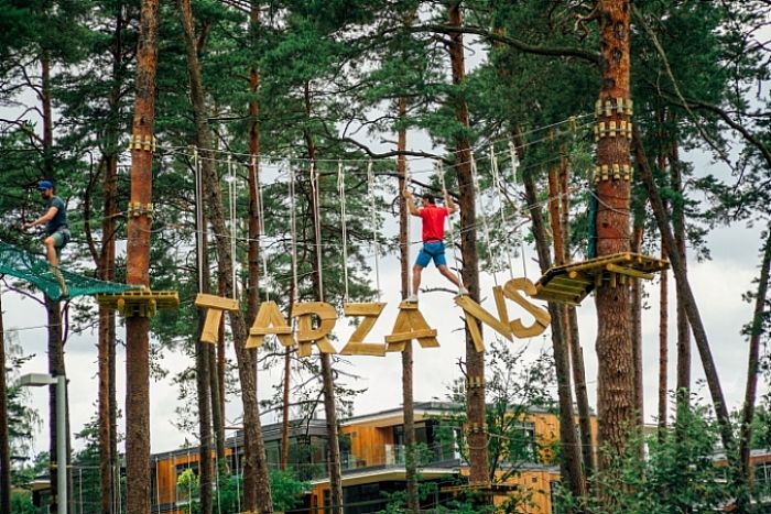 The adventure park "Tarzan" is CLOSED
